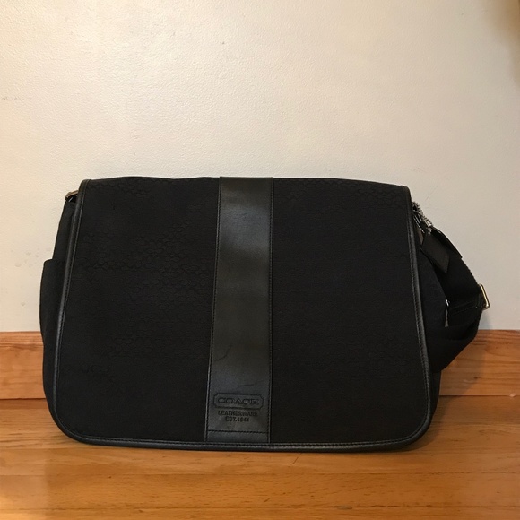 Coach Hudson Signature Bag - Picture 1 of 7